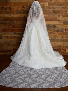 Azelle Veil